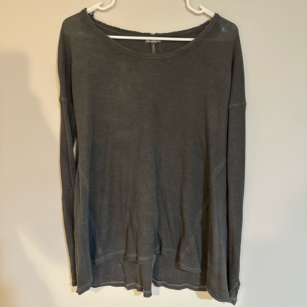 Gray Long Sleeve Knit Top
